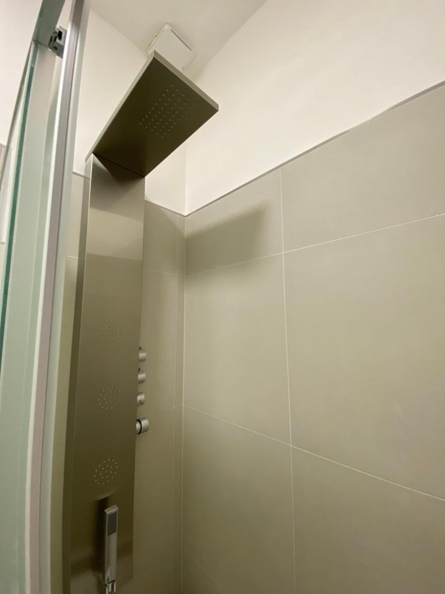 Le Buguse Suite Apartment Λέτσε Εξωτερικό φωτογραφία